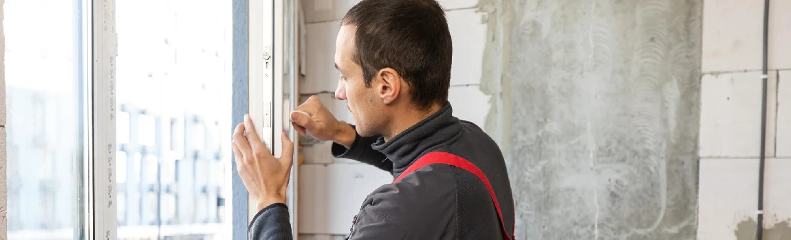 Emergency Cracked Windows Repair Services in Whitby Shores